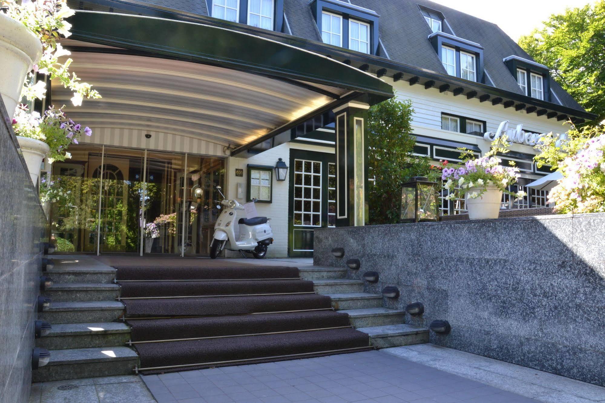 Fletcher Hotel Auberge De Kieviet Wassenaar Exterior photo
